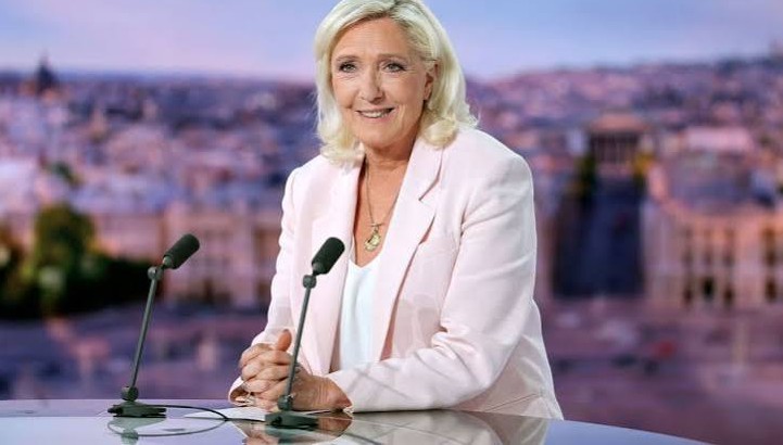 Marine Le Pen Announces 2027 Presidential Campaign Amid Legal Battle